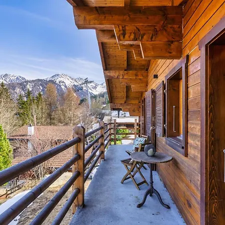 בקתה Beautiful Ski In-out Chalet W Sauna And Fireplace *